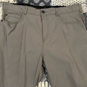 Men’s dry fit slim chinos